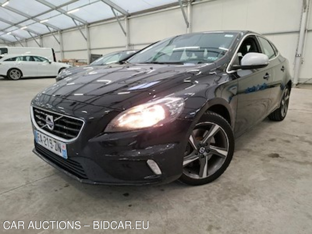 Volvo V40 V40 D3 150ch R-Design Geartronic