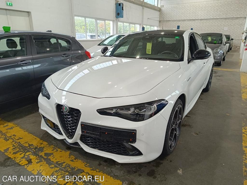 Alfa Romeo Giulia 2.0 TURBO 16V AT8-Q4 Veloce, 2024