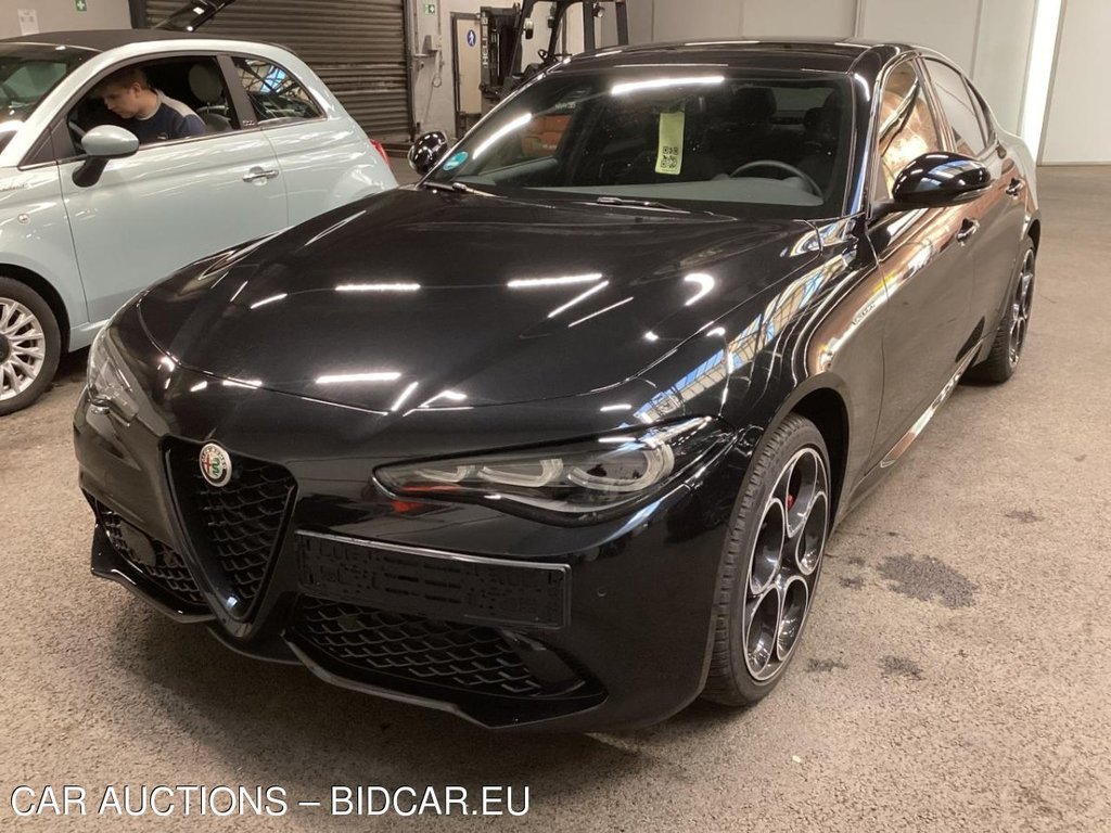 Alfa Romeo Giulia 2.0 TURBO 16V AT8-Q4 Veloce, 2024