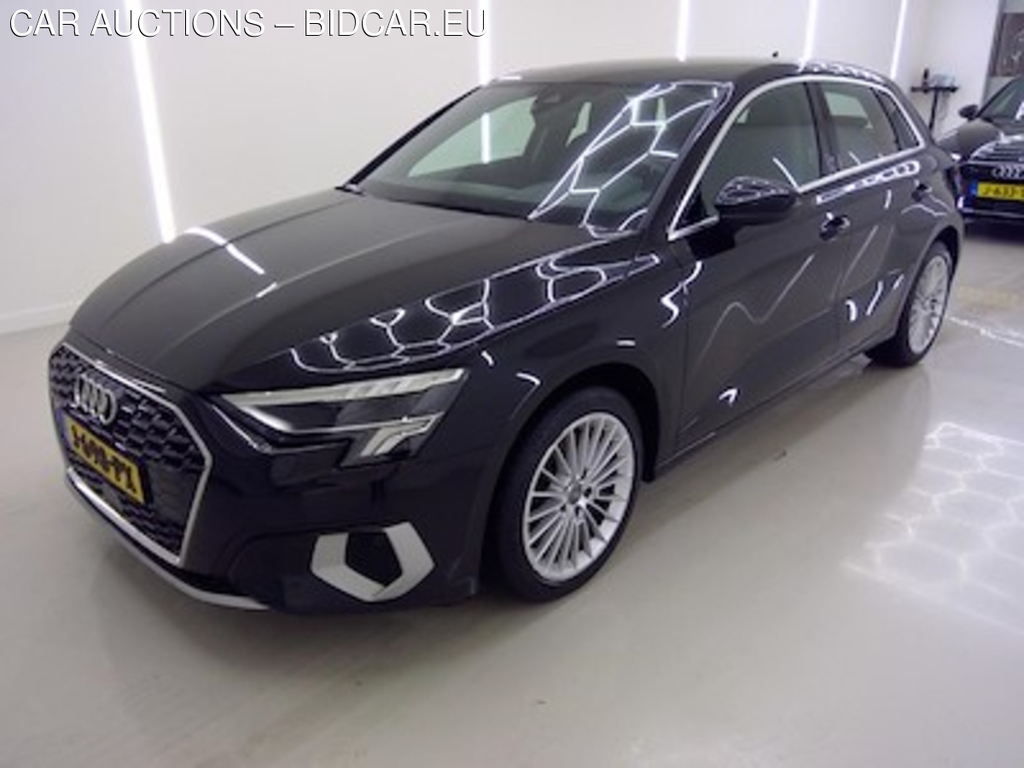 Audi A3 sportback 35 TFSI S tronic 5d Business Edition 5d