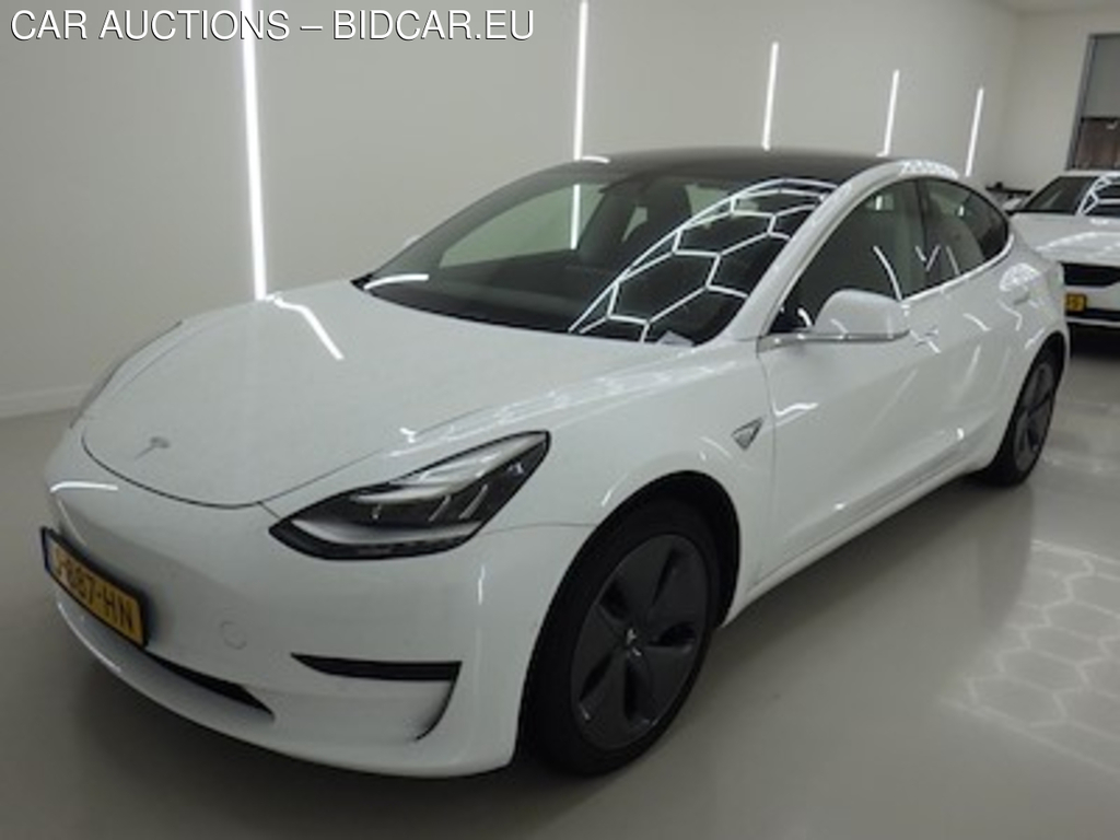 Tesla Model 3 Standard Range Plus RWD 4d