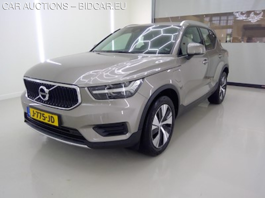 Volvo XC40 T5 Twin Engine Geartronic Momentum Pro 5d