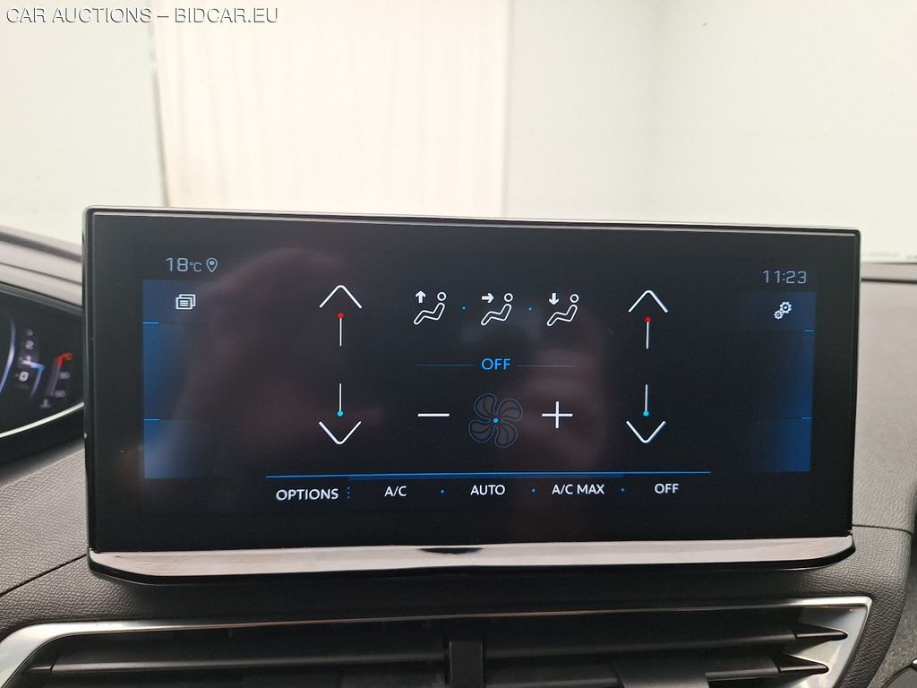 Peugeot 3008 - 2021 3008 1.2 PURETECH ALLURE PACK, 2021