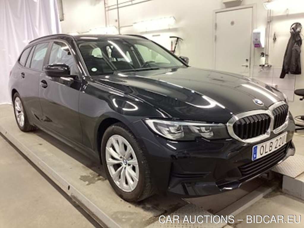 BMW 3-serie 320d xDrive Touring Comfortpkt Drag