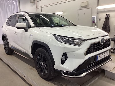 Toyota RAV4 2.5 Plug-In AWD-i Launch Edition Drag