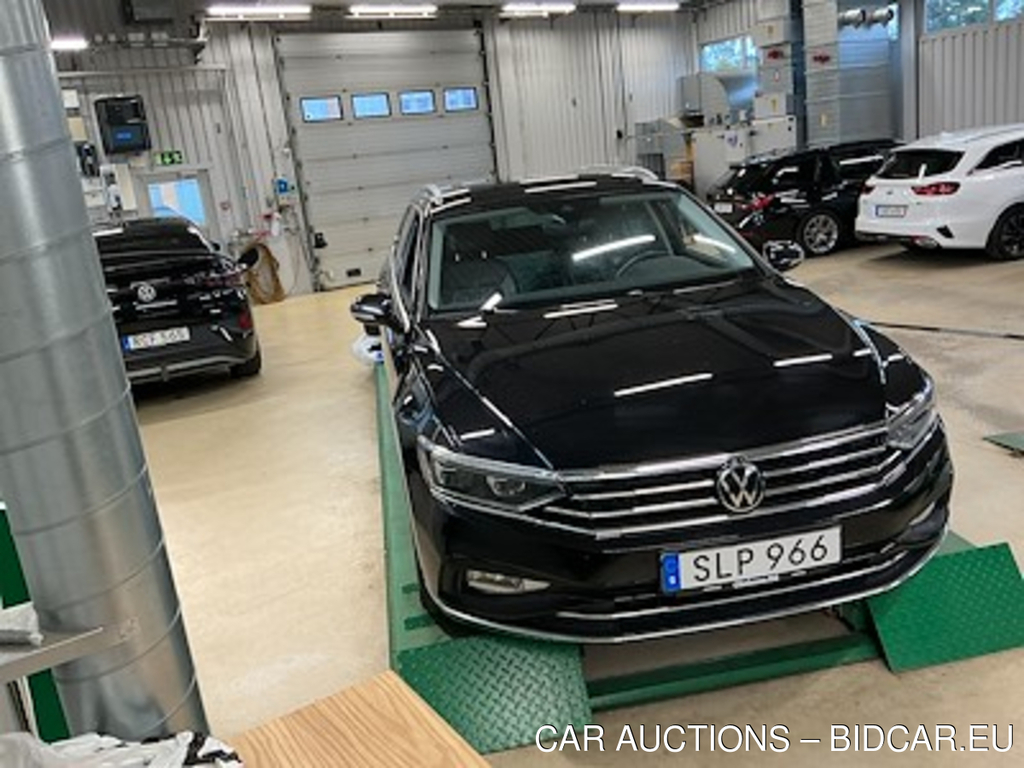 Volkswagen PASSAT TDI 200 4M SC Executive Drag Varmare Skinn