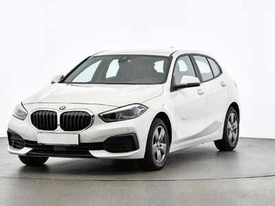 BMW 118d (F40) -, 2021
