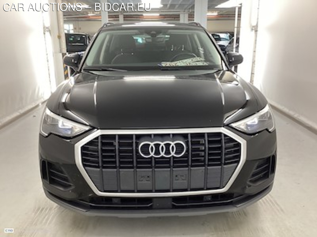 Audi Q3 1.4 45 TFSI E S TRONIC