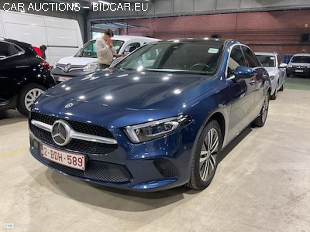 Mercedes-Benz A-class limousine 1.3 A 250 E BUSINESS SOLUTION DCT