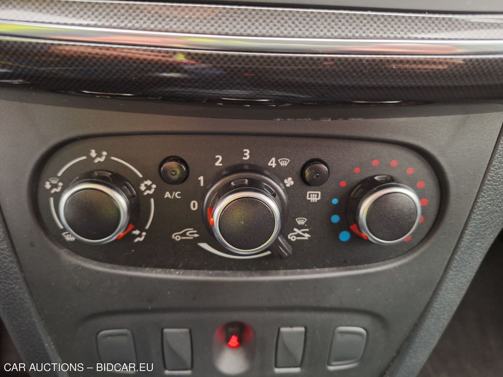 Dacia Sandero - 2017 SANDERO 1.0I SCE LAUREATE (EU6.2), 2019