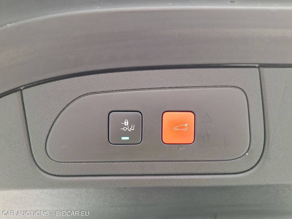 Ds Ds 7 crossback DS 7 CROSSBACK 1.2 PURETECH PERFOR. LINE (EU6.2), 2019