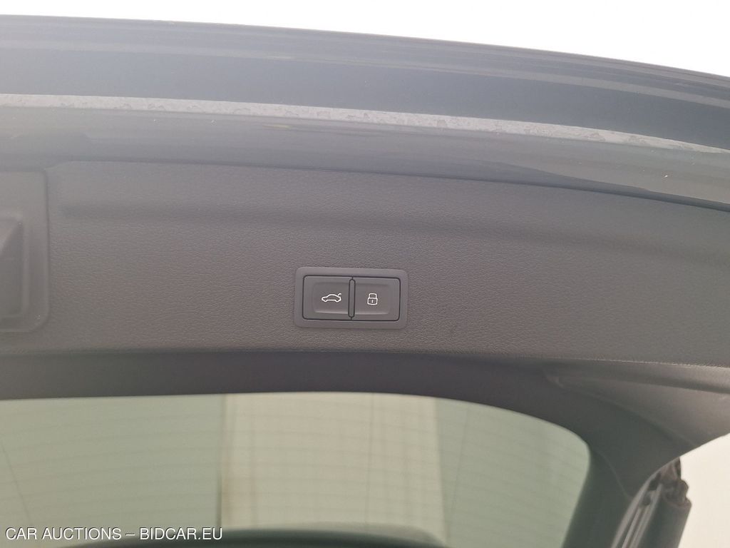 Audi Q3 sportback diesel Q3 SPORTBACK 35 TDI BUSINESS ED. ATTRACTION S TRONIC(EU6AP), 2021
