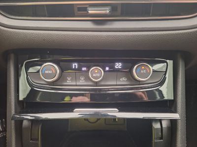 Opel Grandland diesel GRANDLAND 1.5 TURBO D BUSINESS ELEGANCE S&amp;S, 2022