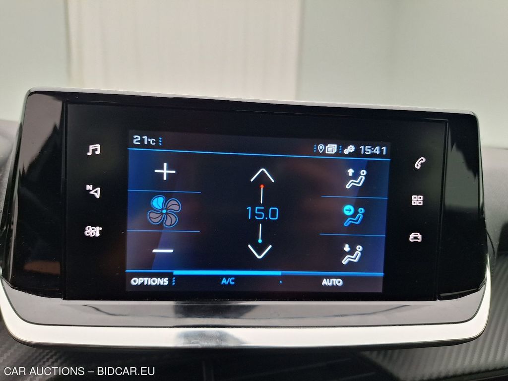 Peugeot 2008 diesel - 2020 2008 1.5 BLUEHDI ACTIVE PACK S&S (EU6.3), 2022