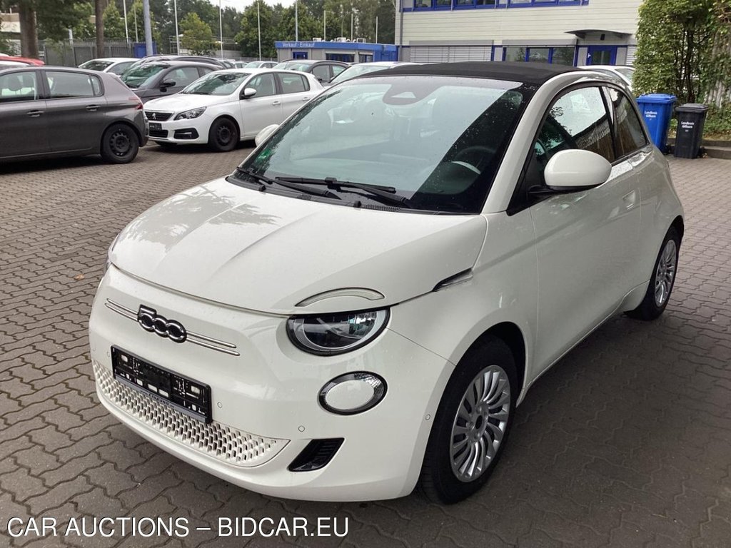 Fiat 500e C, 2023