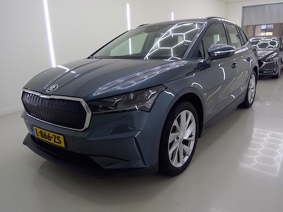 Skoda Enyaq IV 60 5d Spec2