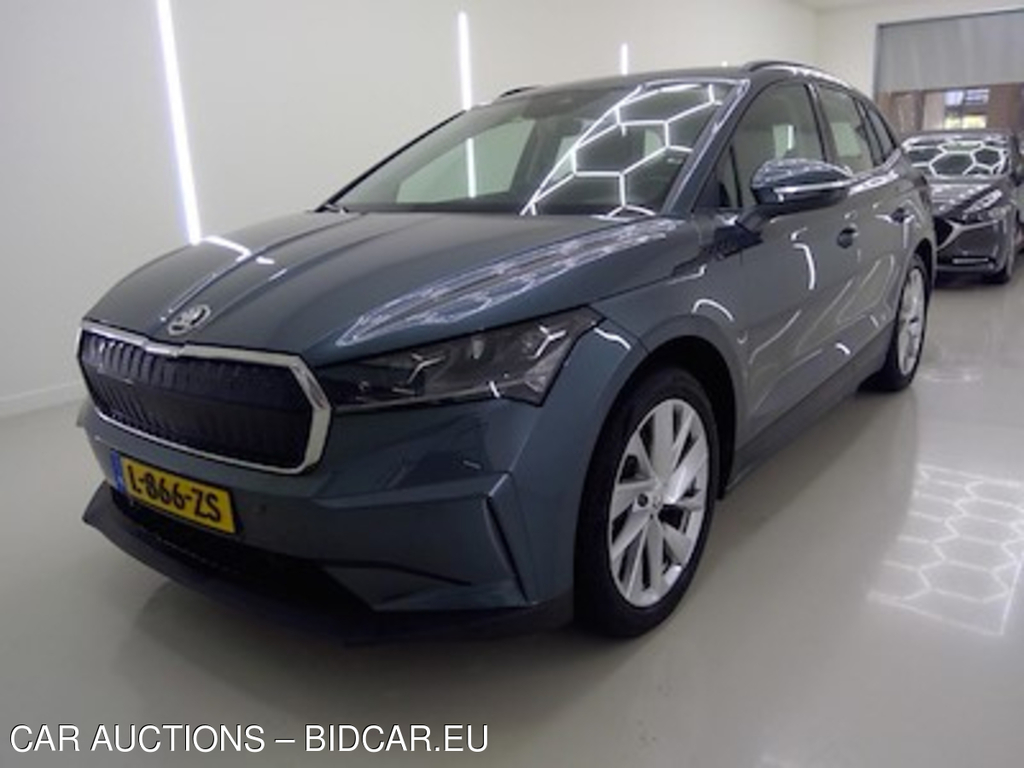 Skoda Enyaq IV 60 5d Spec2