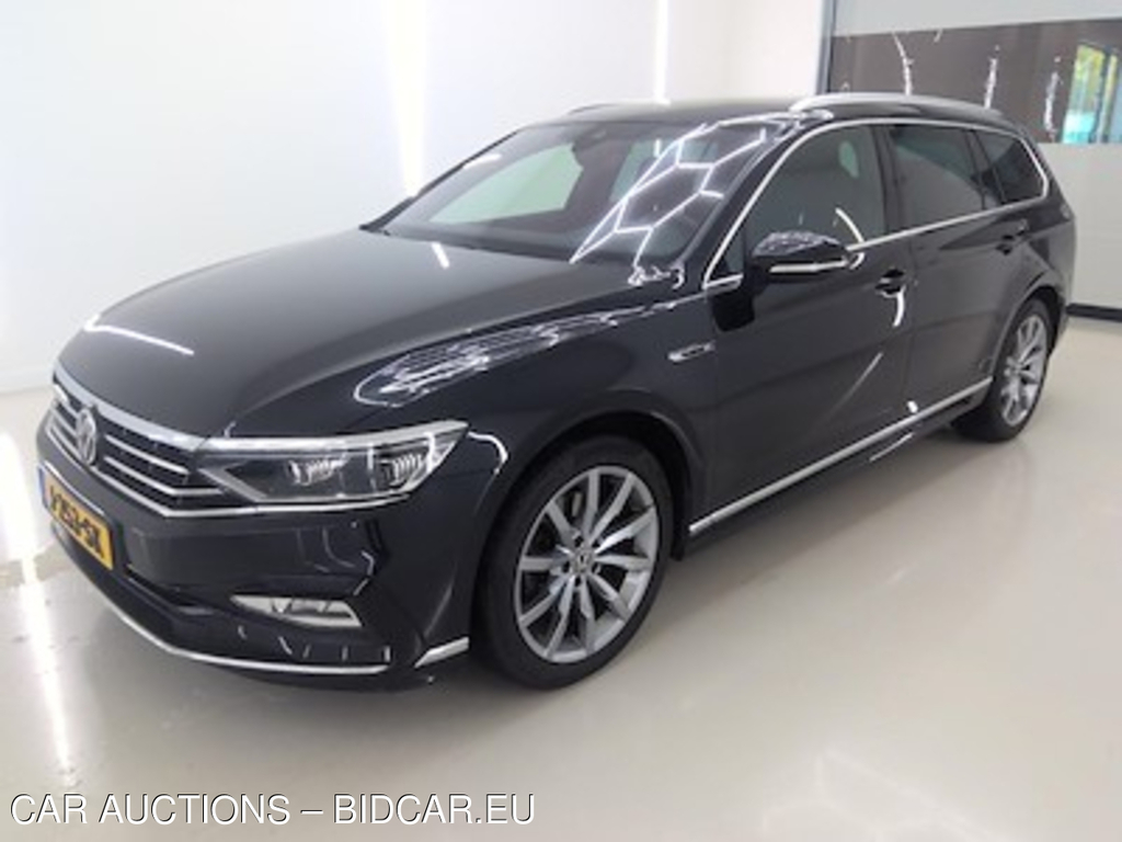 Volkswagen Passat variant 2.0 TSI Elegance Business R 7-DSG 5d