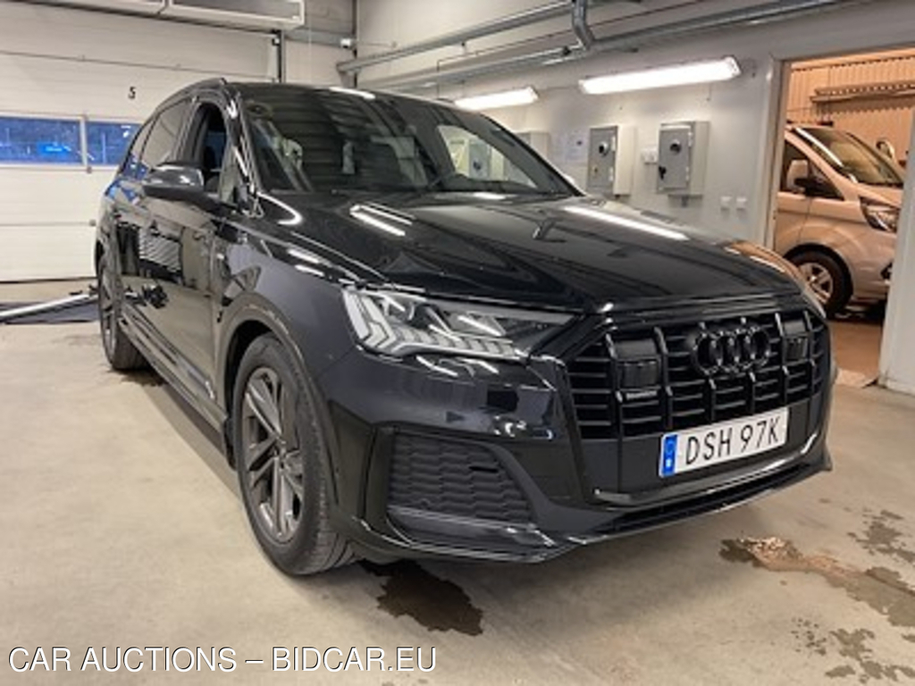 Audi Q7 50 TDI quattro 7-Sits S Line Panorama Head-Up Cockpit Skinn Matrix Drag Varmare