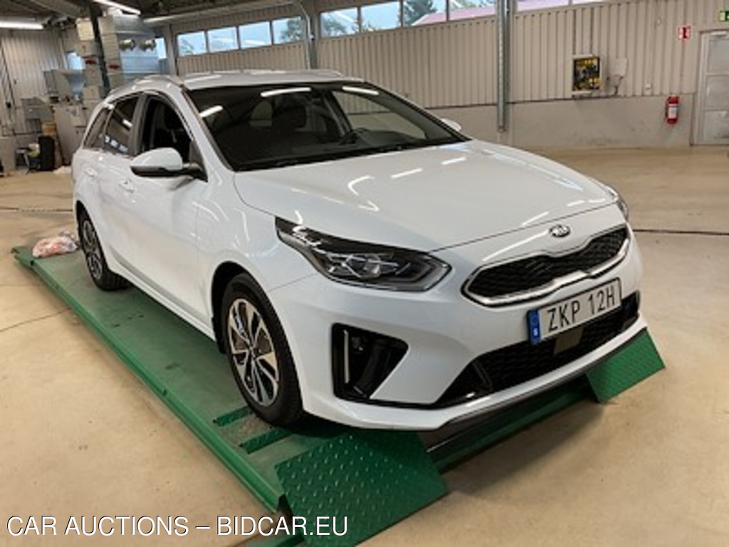 Kia Ceed 1.6 DCT PHEV Advance Plus