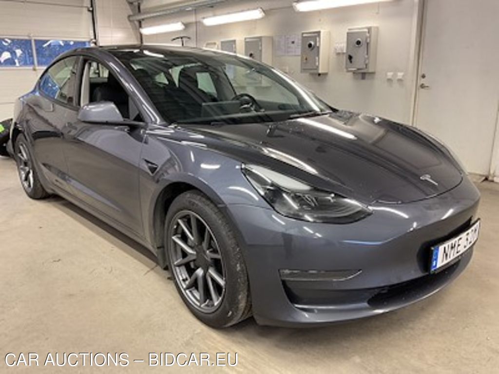 Tesla Model 3 Long Range AWD Drag