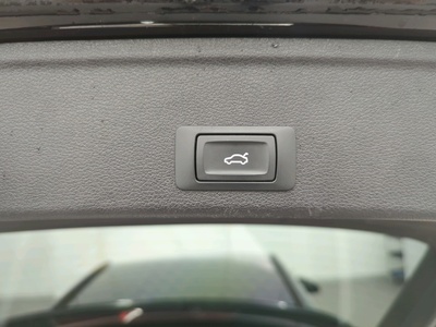 Audi A4 2.0 40 tdi S-TRONIC QUATTRO AVANT