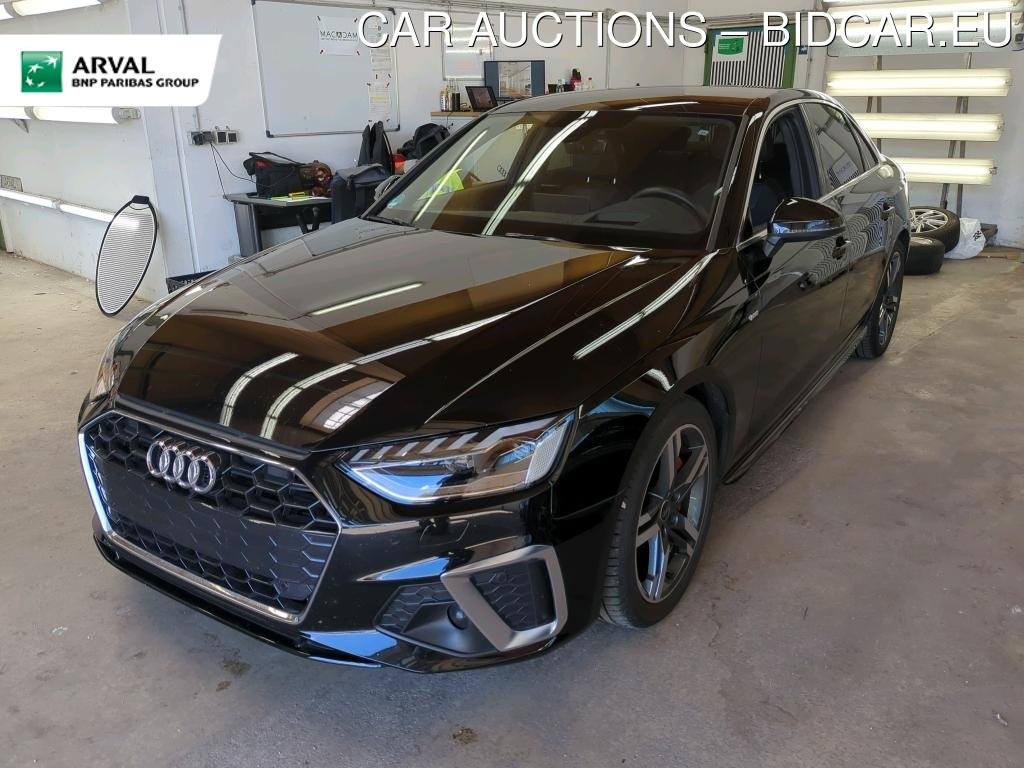 Audi A4 40 TDI S TRONIC S line, 2022