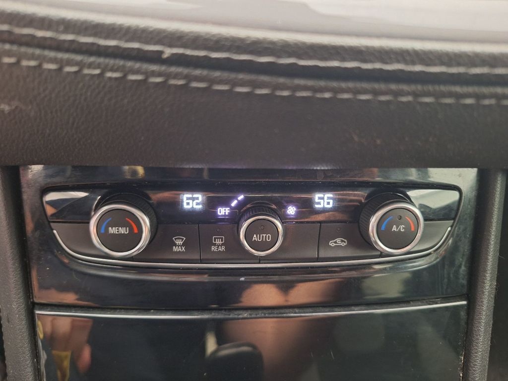 Opel Grandland-x X 17. OPEL GRANDLAND X 1.2 TURBO ECOTEC START/STOP MT6 E, 2020