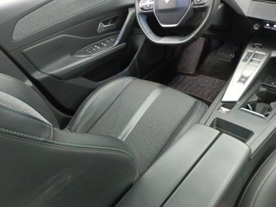 Peugeot 308-p5 DIESEL - 2021 1.5 BLUEHDI 130 ALLURE S&amp;S 5D, 2023