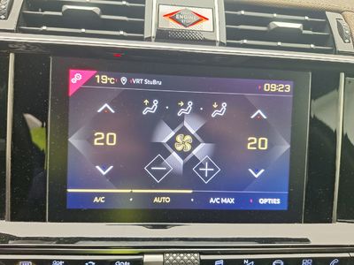 Ds 7-crossback CB 17. DS 7 CROSSBACK 1.5 BLUEHDI 130 AUTOMATIC BE CHIC 5, 2020