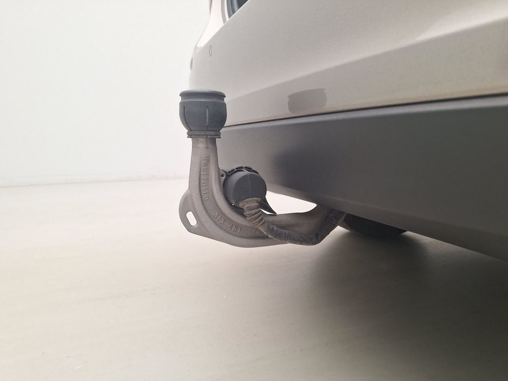 Mercedes A-klasse-lim-17 BERLINE 18. MERCEDES-BENZ A-KLASSE LIMOUSINE A 180 D DCT BUSIN, 2020