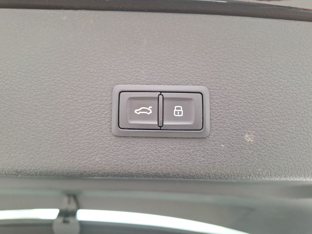 Audi E-tron-sportbac SB 19 BEV. AUDI E-TRON SPORTBACK 50 QUATTRO S-LINE 5D, 2020