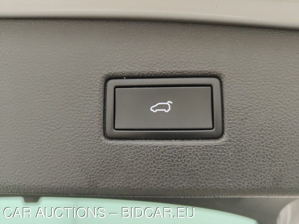 Volkswagen Tiguan-ax1 DIESEL - 2021 2.0 TDI 150 SCR ELEGANCE BMT DSG 5D, 2021