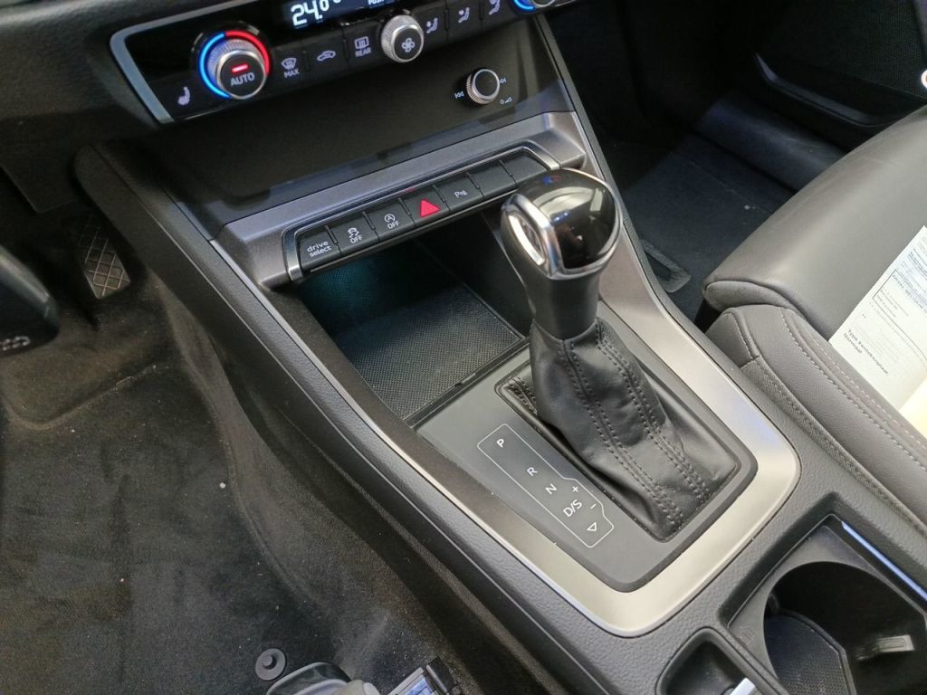 Audi Q3-sportback SPORTBACK 35 TDI S TRONIC BUSINESS EDITION 5D, 2020