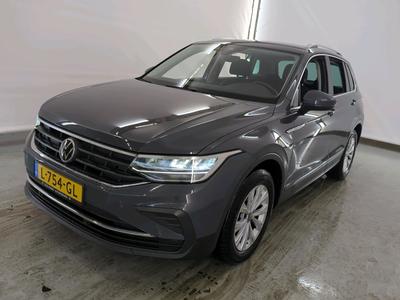 Volkswagen Tiguan 1.5 TSI LIFE BUSINESS, 2021