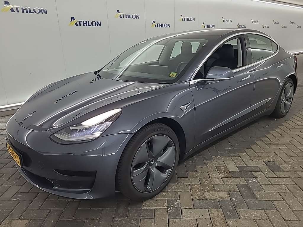Tesla Model 3 STANDARD RANGE PLUS RWD 4D 225KW, 2020