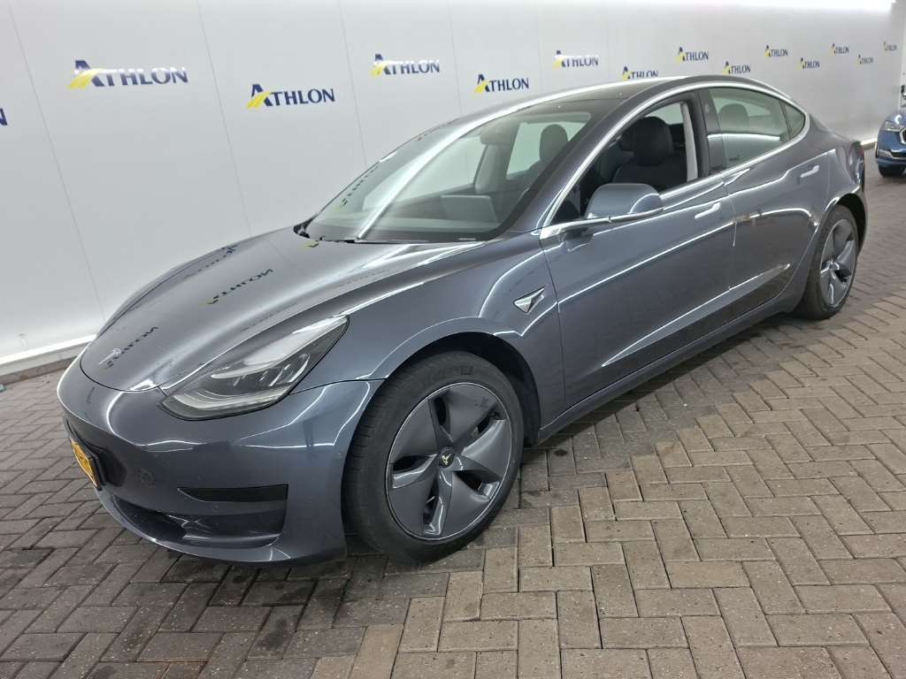 Tesla Model 3 STANDARD RANGE PLUS RWD 4D 225KW, 2020