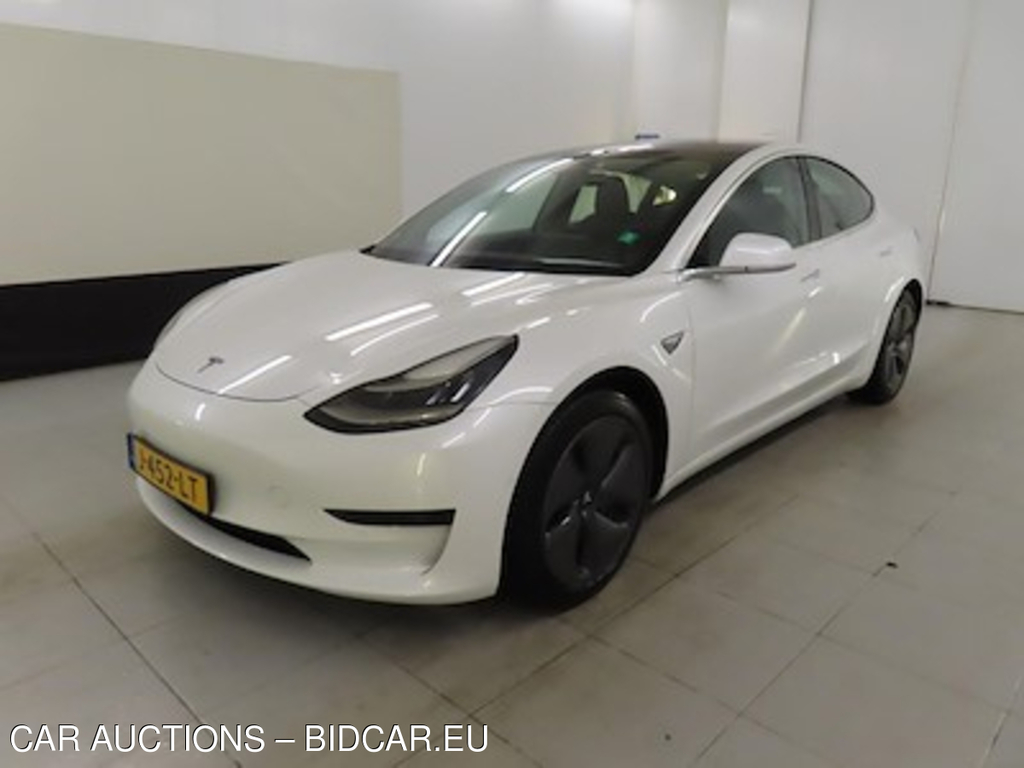 Tesla Model 3 Standard Range Plus RWD