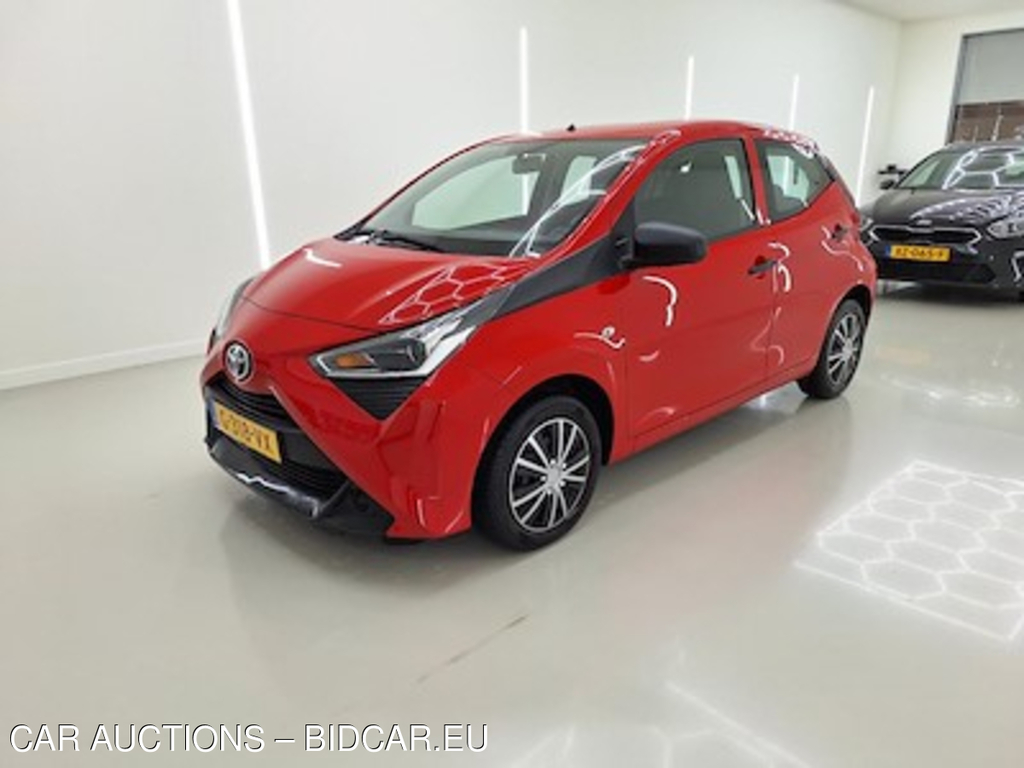 Toyota Aygo 1.0 VVT-i 5d x-fun