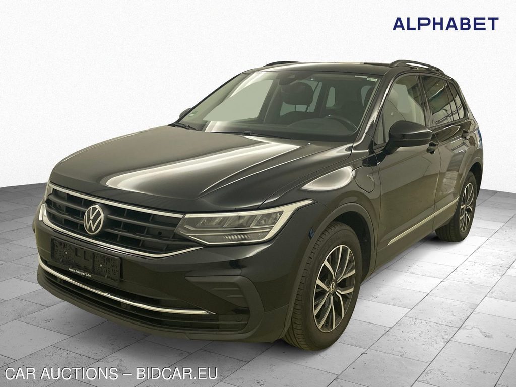 Volkswagen Tiguan 1.4 eHybrid OPF DSG Life, 2021