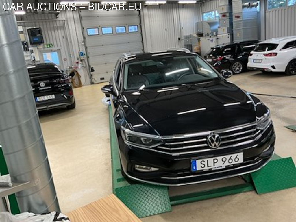 Volkswagen PASSAT TDI 200 4M SC Executive Drag Varmare Skinn