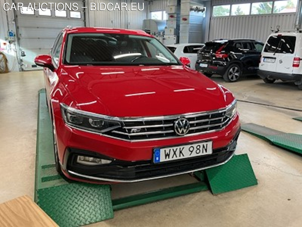 Volkswagen Passat TDI 200 SC Executive R-Line Drag Varmare
