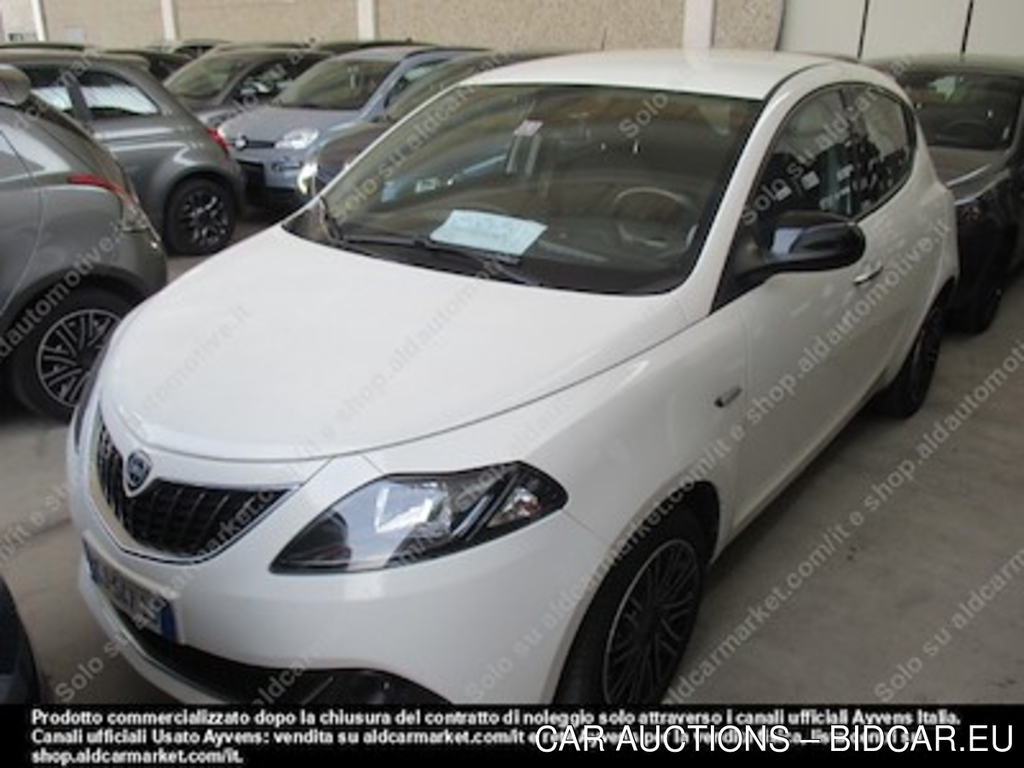 Lancia ypsilon ecochic 1.0 firefly 70cv -