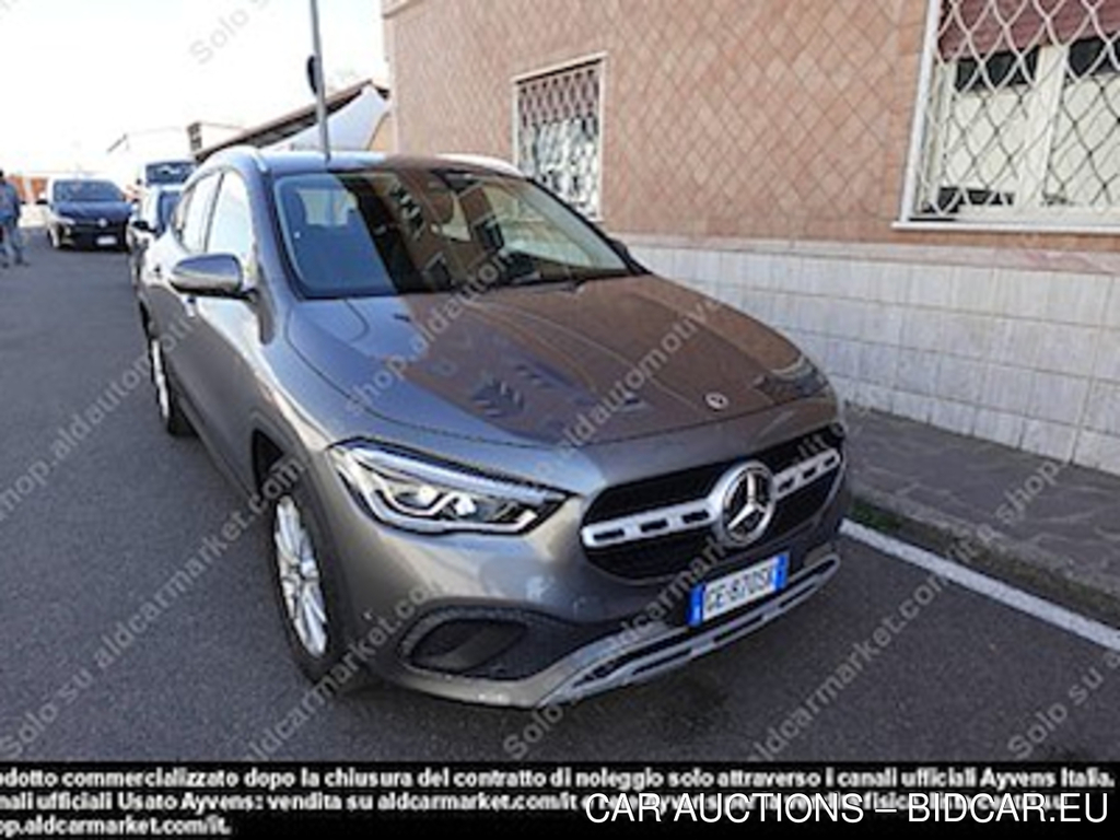 Mercedes-Benz gla gla 180 D automatic -