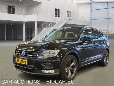 Volkswagen Tiguan 2.0 TDI CONNECTED SERIES, 2016