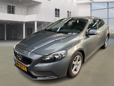 Volvo V40 1.6 D2 MOMENTUM, 2014