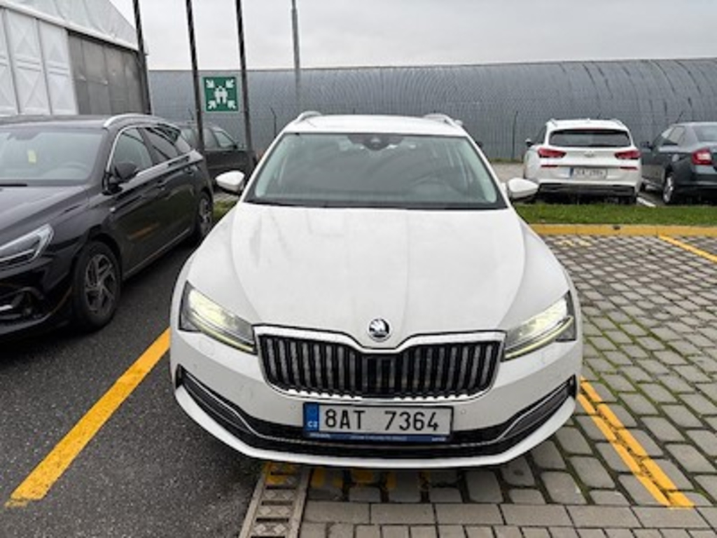 Skoda Superb 2.0 TDI 110kW Style Combi