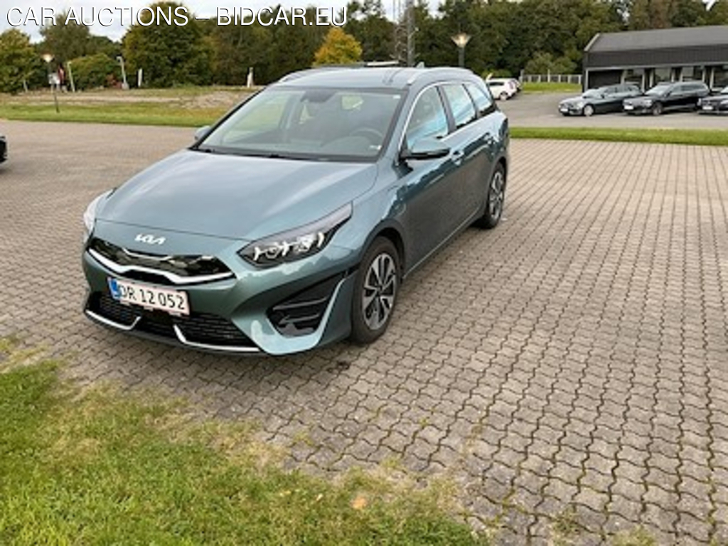 Kia Ceed 1.6 Gdi Phev 141 Prestige Dct MY23 UA!