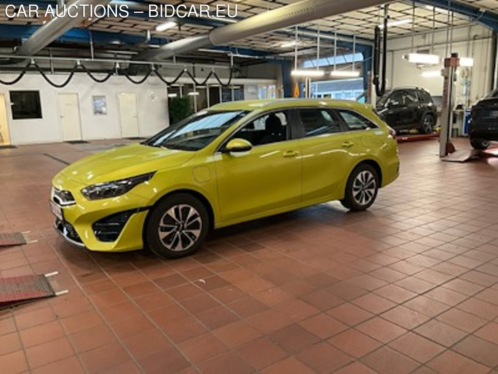 Kia Ceed 1.6 Gdi Phev 141 Prestige Dct UA!