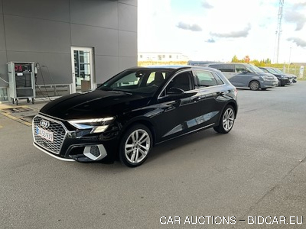 Audi A3 35 TFSI 150 HK S tronic Prestige SB UA!